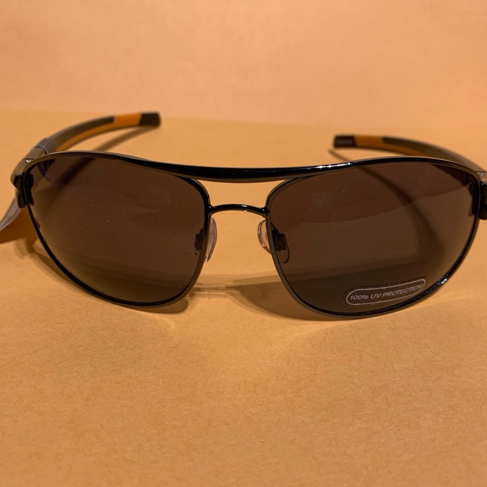 Vintage Van Heusen Men's Sunglasses